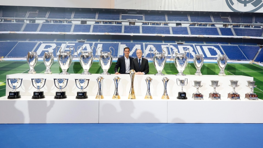 Here we go: Huyền thoại Real Madrid gia nhập đội bóng của Erik ten Hag 692110