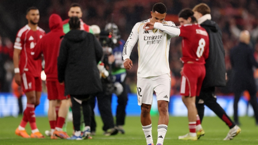 CĐV Real Madrid: 'Anh ấy không có hiệu quả khi đối đầu Liverpool' 5 Jamie Carragher chỉ trích Trent Alexander-Arnold vì 'lừa dối' người hâm mộ Liverpool 735010