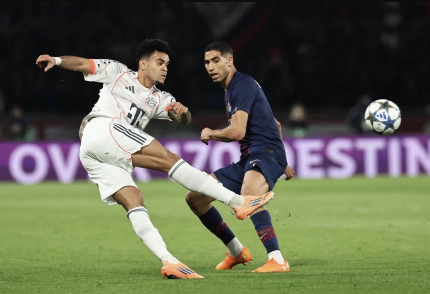 Luis Diaz: Người hùng và phản diện chỉ trong 45 phút! 4 Luis Diaz diễn 2 vai người hùng và phản diện chỉ trong 45 phút 735135