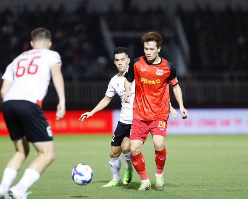 Bộ ba Hoàng Đức - Quang Hải - Xuân Sơn thăng hoa, hứa hẹn bùng nổ cùng tuyển Việt Nam 739095