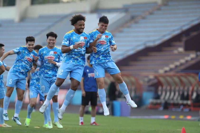 Xuân Son bất ngờ nhận đề cử từ giải thưởng quốc tế 5 Xuân Son của ĐT Việt Nam bất ngờ được đề cử giải thưởng thế giới 741154