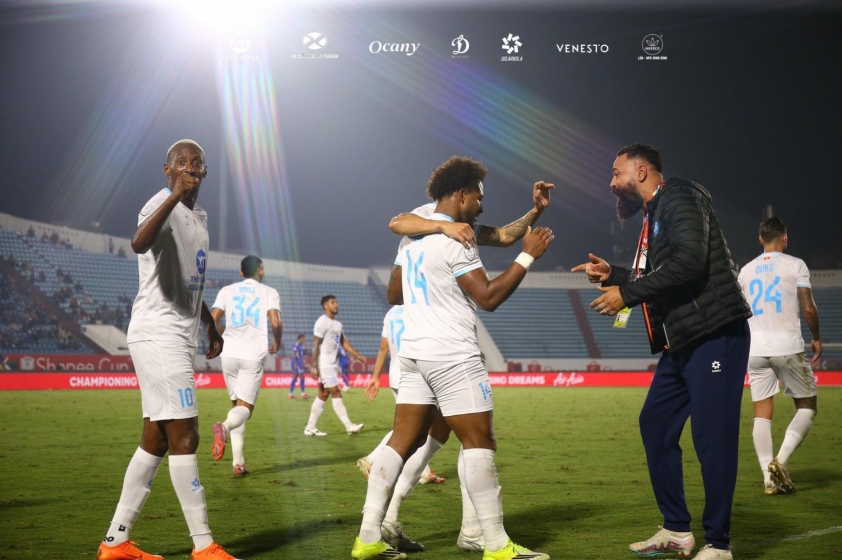 CĐV Malaysia lo lắng về Xuân Sơn trước trận đấu với ĐT Việt Nam 6 81