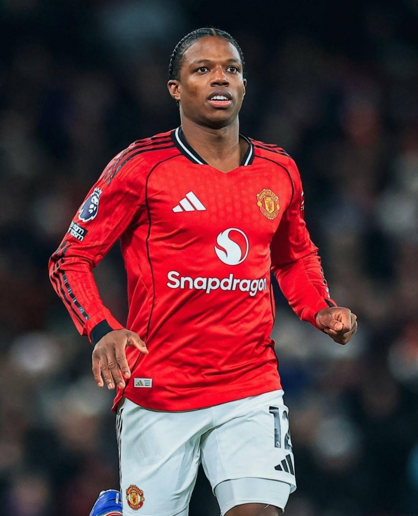 MU thăng hoa, 1 ngôi sao vẫn kiên quyết ra đi 4 62