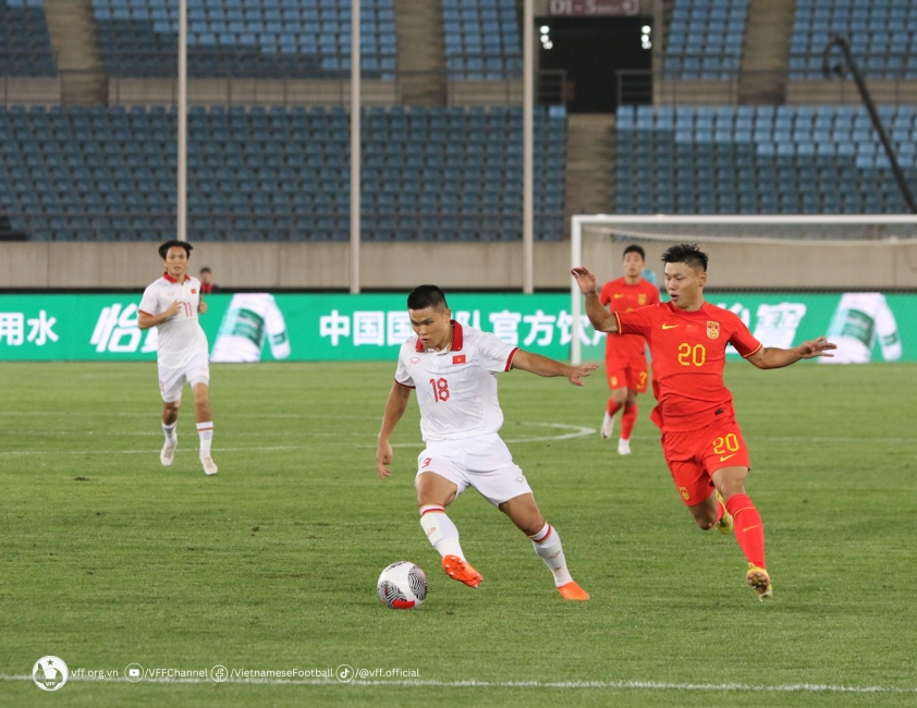 trung-quoc-vs-viet-nam-1707129137.jpg