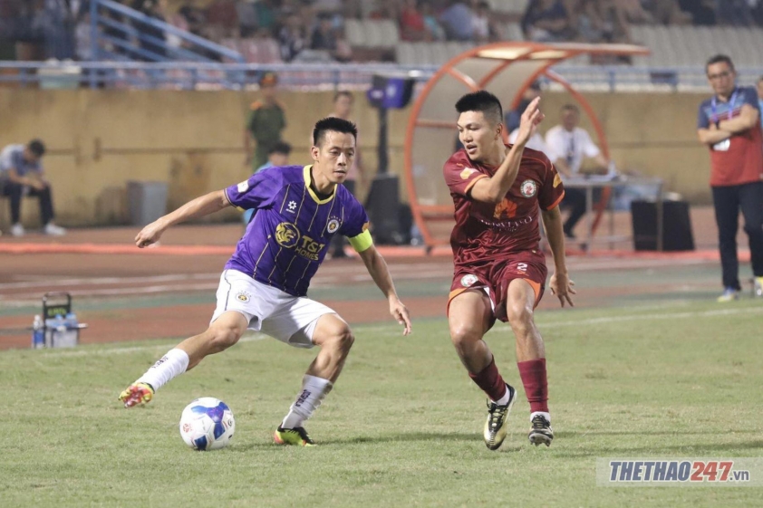 Trực tiếp Hà Nội 1-0 Bình Định: Văn Quyết ghi bàn 527850