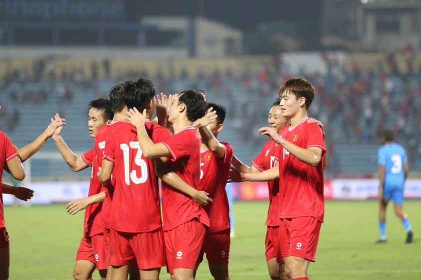 Trực tiếp bốc thăm Vòng loại Asian Cup 2027: ĐT Việt Nam dễ thở? 566808