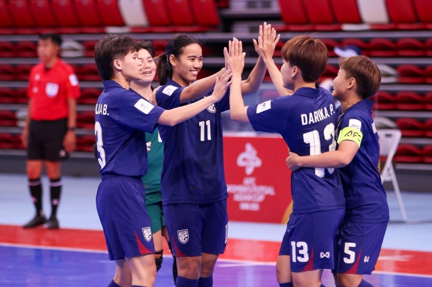 Thái Lan thắng đậm 4-0 trận ra quân giải Châu Á-631219