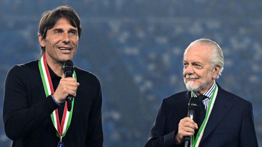 CHÍNH THỨC: Conte rời Napoli ngay sau khi vô địch Serie A-640826