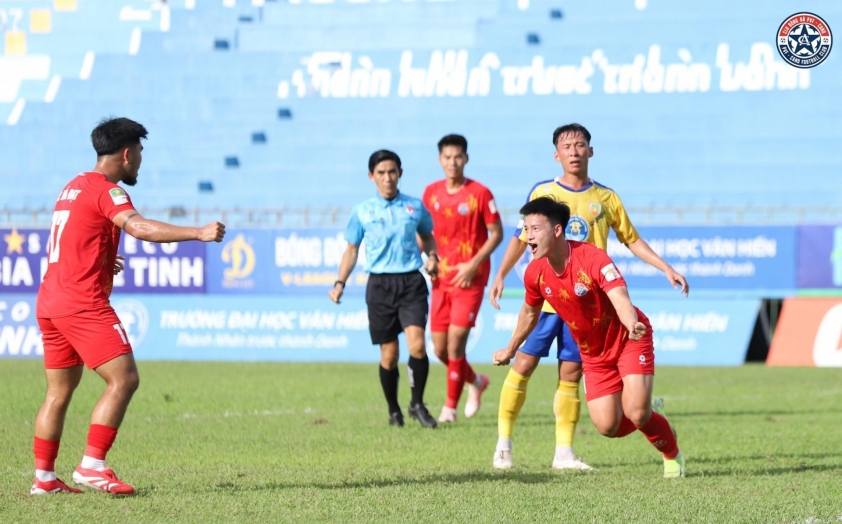 Nghẹt thở cuộc đua tranh vé play-off lên V-League 641176
