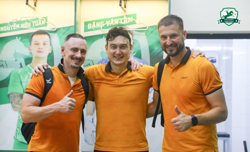 2 ngôi sao Việt kiều sắp tạo thương vụ bom tấn V-League? 652655