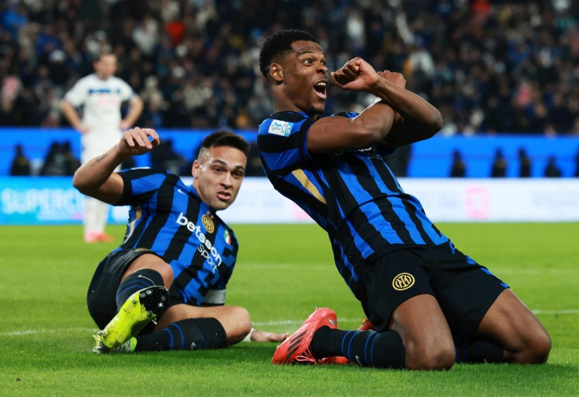 Denzel-Dumfries-Inter-Milan