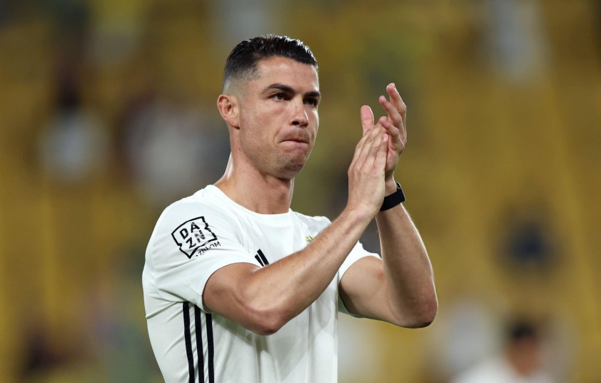 Ronaldo khiến 'gã khổng lồ nước Đức' phải rời trại huấn luyện 668650