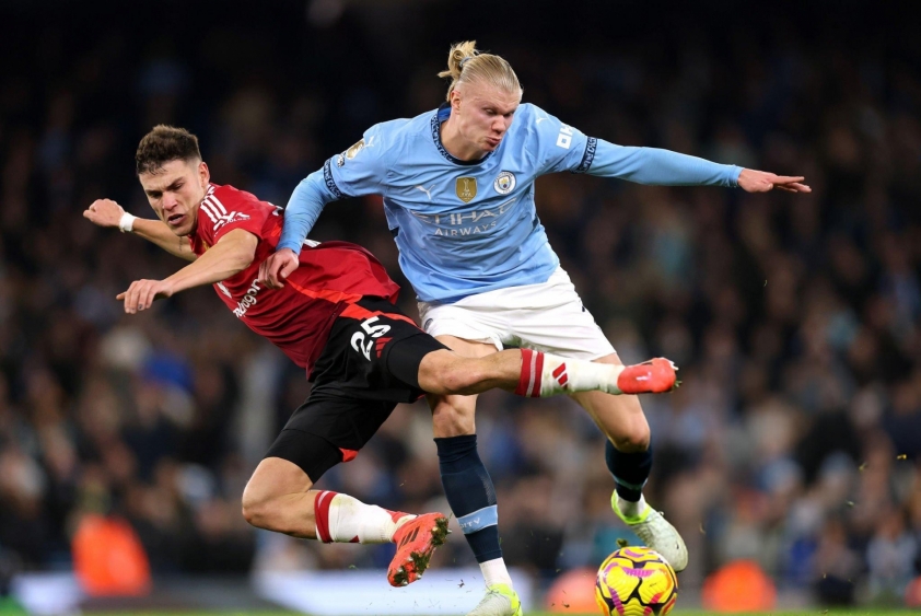 Trực tiếp Man City vs Man Utd, 22h30 hôm nay 14/9-703644