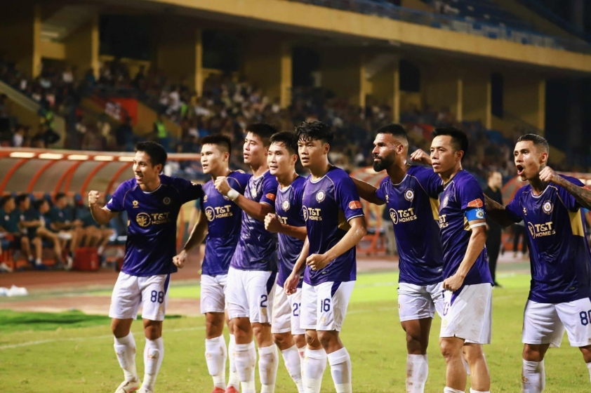 Hà Nội mở tỷ số trước
