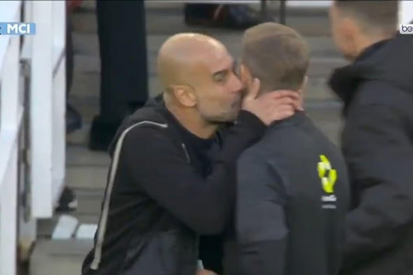 pep guardiola hon trong tai