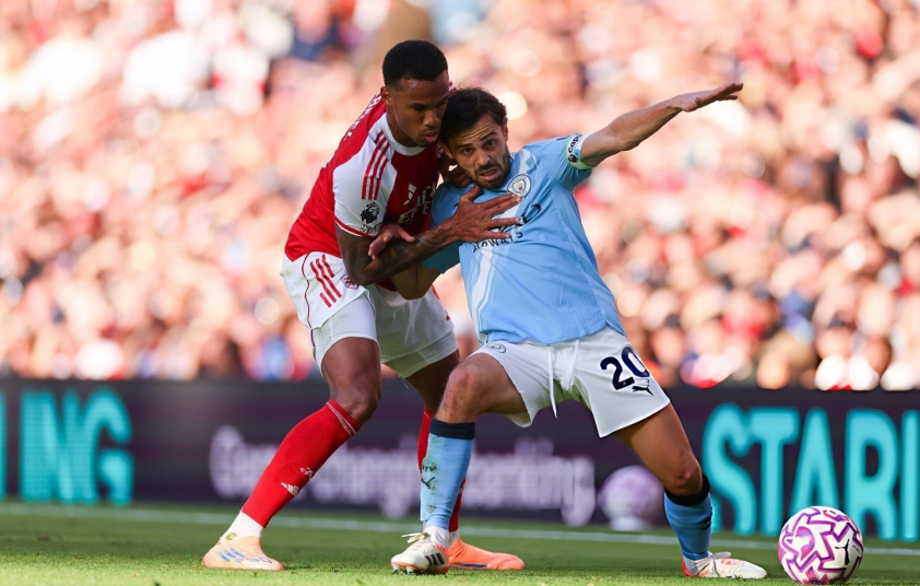 Đội trưởng Man City đòi công bằng sau trận hoà Arsenal 709660