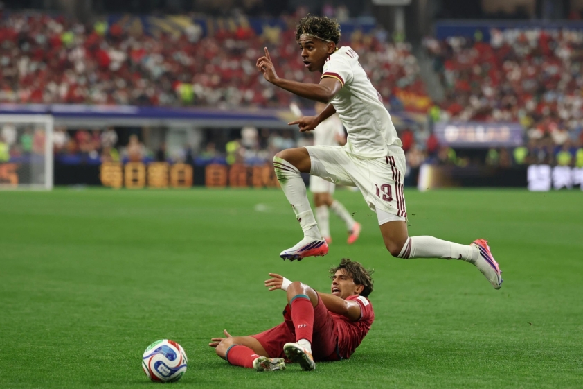 Báo chí thế giới nói gì về trận đấu World Cup cuối cùng của Ronaldo cho Bồ Đào Nha? 863330