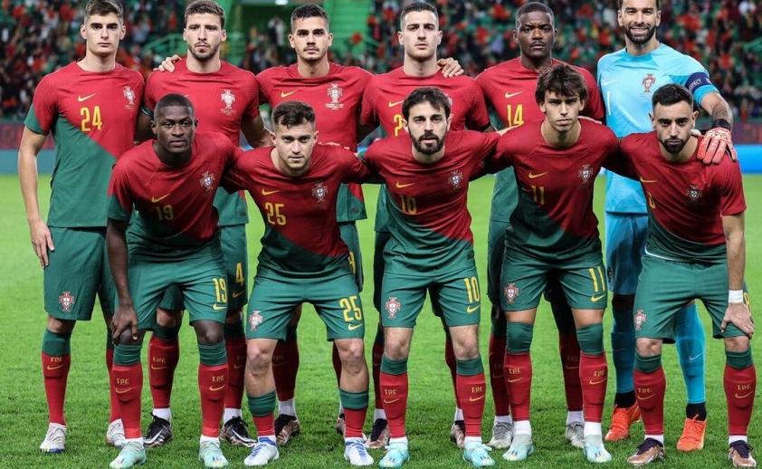 Báo chí thế giới nói gì về trận đấu World Cup cuối cùng của Ronaldo cho Bồ Đào Nha? 863347