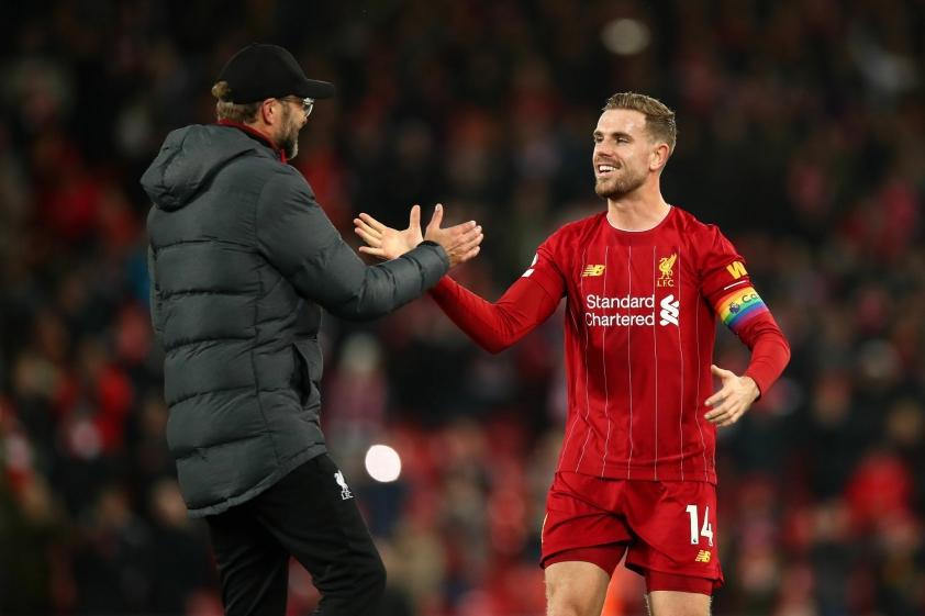 XÁC NHẬN: Đội trưởng huyền thoại Liverpool gia nhập Chelsea 875456