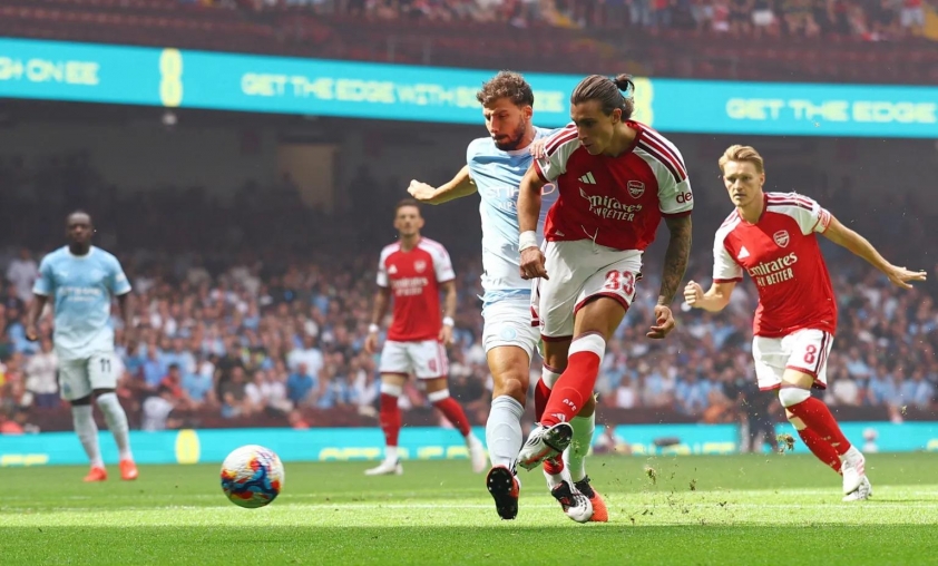 Arsenal trình làng 'cánh trái hoàng kim' khiến Arteta hết lời khen ngợi 884878