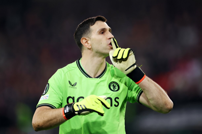 emiliano-martinez-1713476049.jpeg