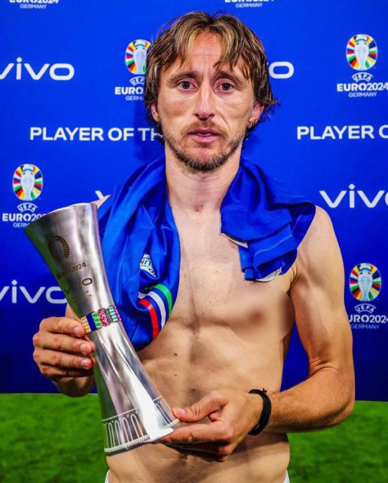 Luka Modric: Khi đôi chân lạc bước giữa thiên đường và vực sâu 487045