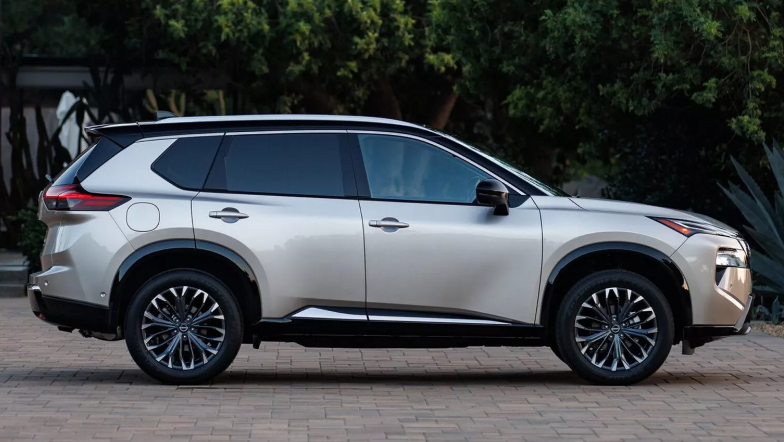 Dù thêm cải tiến đột phá nhưng đây vẫn là lý do khiến doanh số Nissan giảm mạnh 514899