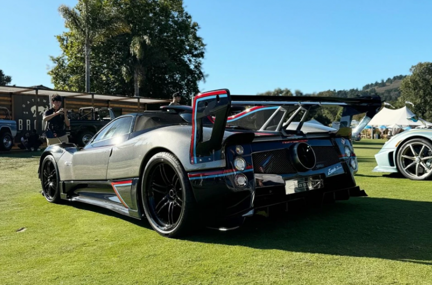 Cận cảnh loạt ảnh thực tế siêu phẩm Pagani Zonda Arrivederci 514910
