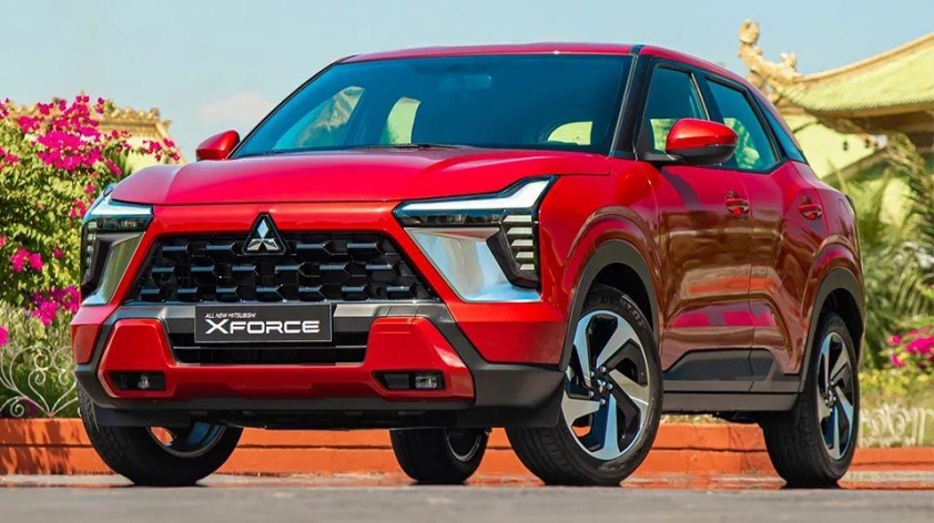 Top 10 xe bán chạy nhất tháng 8: Xe Nhật áp đảo xe Hàn, Ford góp mặt tới 2 đại diện 527113