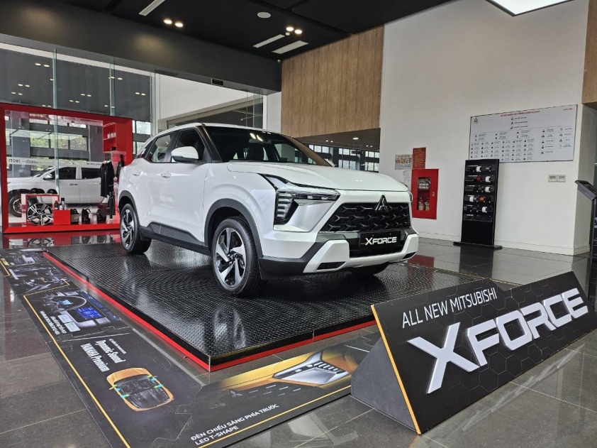 Top 10 xe bán chạy nhất tháng 8: Xe Nhật áp đảo xe Hàn, Ford góp mặt tới 2 đại diện 527121