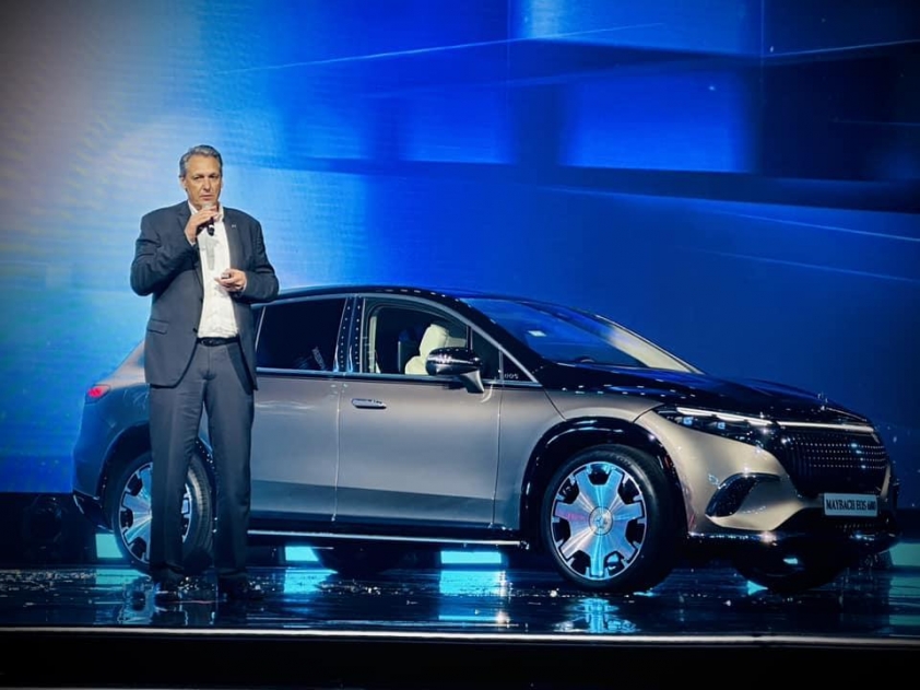 Mercedes-Maybach EQS 680 chính thức ra mắt tại Việt Nam: SUV chạy điện hạng sang giá 7,61 tỷ đồng 540144
