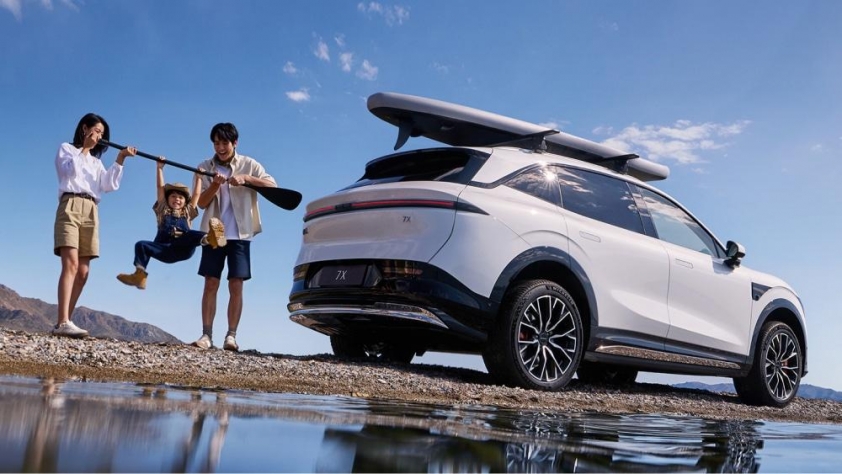 Zeekr 7X - SUV điện cao cấp của Geely bán hơn 20.000 xe sau chưa đầy 2 tháng trình làng 555256