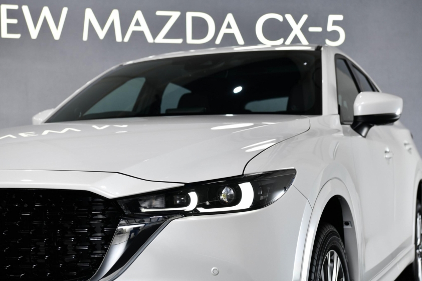 Mazda CX-5 ra mắt phiên bản nâng cấp tại Đông Nam Á, với thay đổi đáng kể trong thiết kế và tiện nghi 562794Mazda CX-5 ra mắt phiên bản nâng cấp tại Đông Nam Á, với thay đổi đáng kể trong thiết kế và tiện nghi 562794