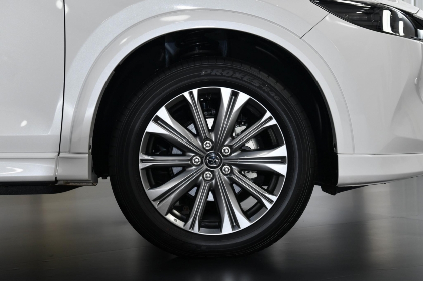Mazda CX-5 ra mắt phiên bản nâng cấp tại Đông Nam Á, với thay đổi đáng kể trong thiết kế và tiện nghi 562796Mazda CX-5 ra mắt phiên bản nâng cấp tại Đông Nam Á, với thay đổi đáng kể trong thiết kế và tiện nghi 562796