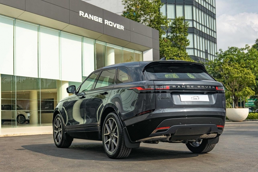 Mục sở thị Range Rover Velar 2025 tại đại lý Việt - Gương mặt mới trong phân khúc SUV hạng sang 565726