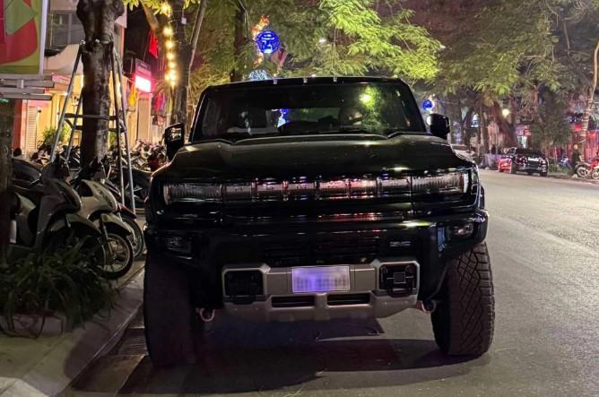GMC Hummer EV SUV: Siêu SUV điện đầu tiên có mặt tại Việt Nam 569844