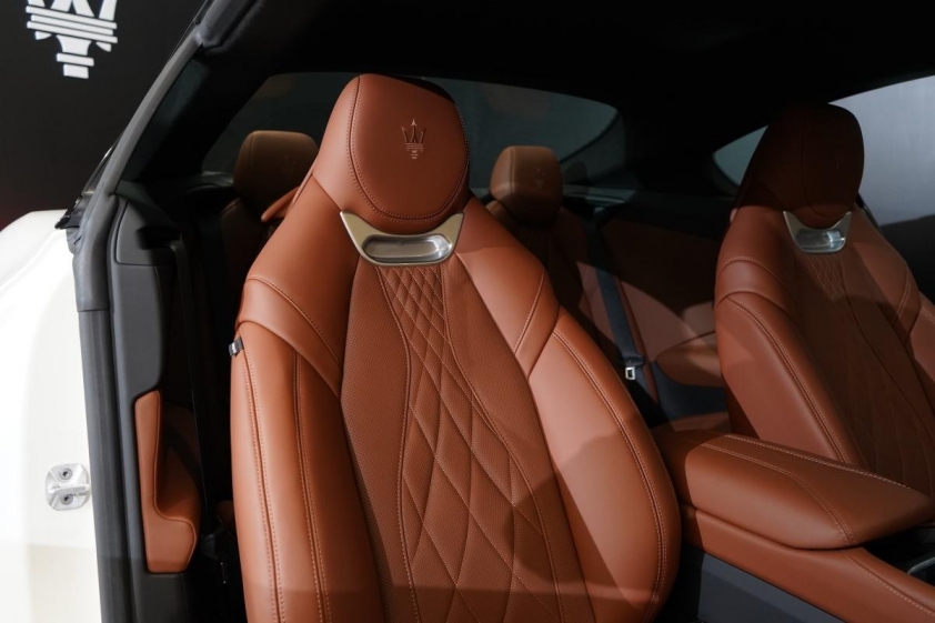 Maserati GranTurismo thế hệ mới: Biểu tượng phong cách và sức mạnh từ Italy ra mắt tại Việt Nam 570311Maserati GranTurismo thế hệ mới: Biểu tượng phong cách và sức mạnh từ Italy ra mắt tại Việt Nam 570311