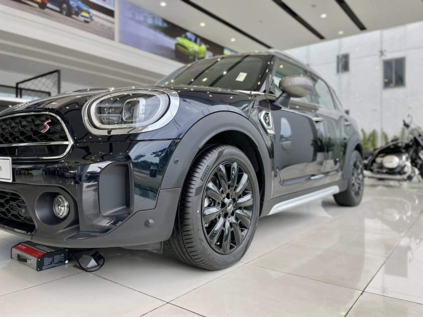 MINI Countryman thế hệ thứ 3 chính thức ra mắt tại Việt Nam 570571