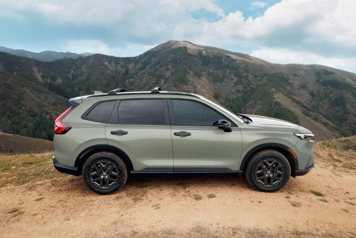 Honda CR-V 2025 trình làng: Bản off-road 204 mã lực xuất trận, bản tiêu chuẩn đã