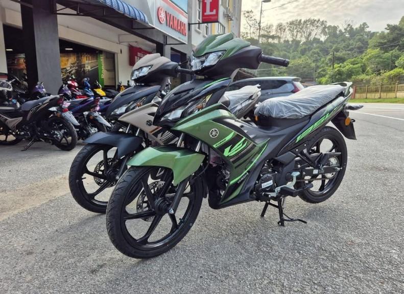 Yamaha 135LC hàng ngoại về Việt Nam giá cao gấp 3 bản nội địa nhưng vẫn đắt khách 628966