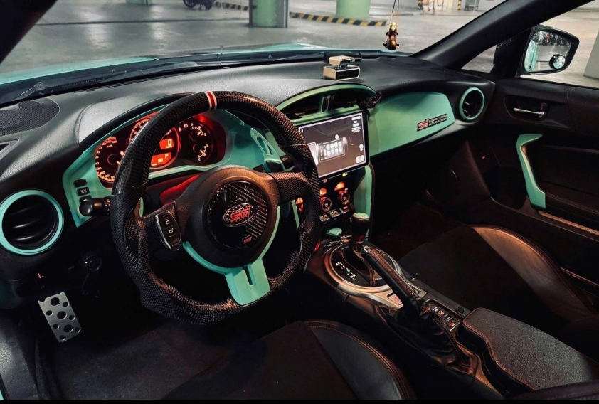 Subaru BRZ 2012 độ “khủng” rao bán 839 triệu: Tuổi đời hơn một thập kỷ, mất giá hơn 1,3 tỷ đồng 631005