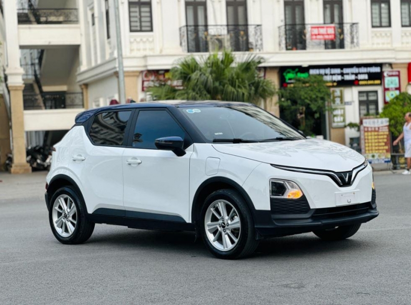 Top 10 xe bán chạy tháng 5/2025: VinFast VF 5 giữ chắc ngôi đầu, Honda City bất ngờ