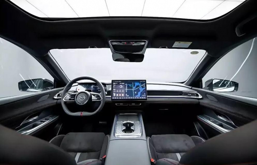 Cận cảnh Mazda EZ-6 Sports Edition: Biến thể thể thao mới dành cho thế hệ trẻ yêu công nghệ 636023