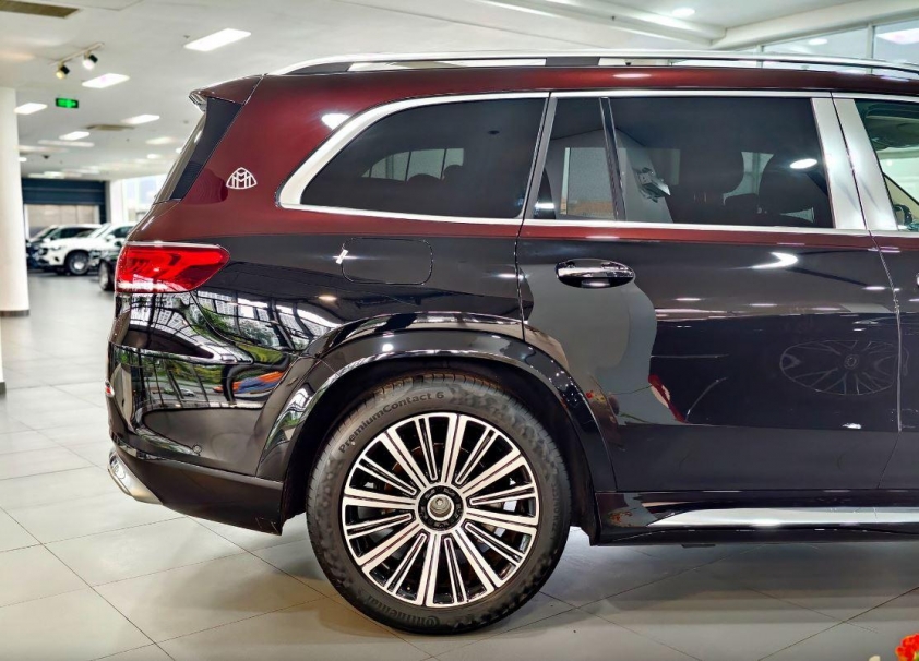 Mercedes-Maybach GLS 480 bản đặc biệt xuất hiện tại đại lý miền Nam: Lớp sơn “hàng thửa” hơn 1 tỷ đồng, đắt ngang xe phổ thông 641440