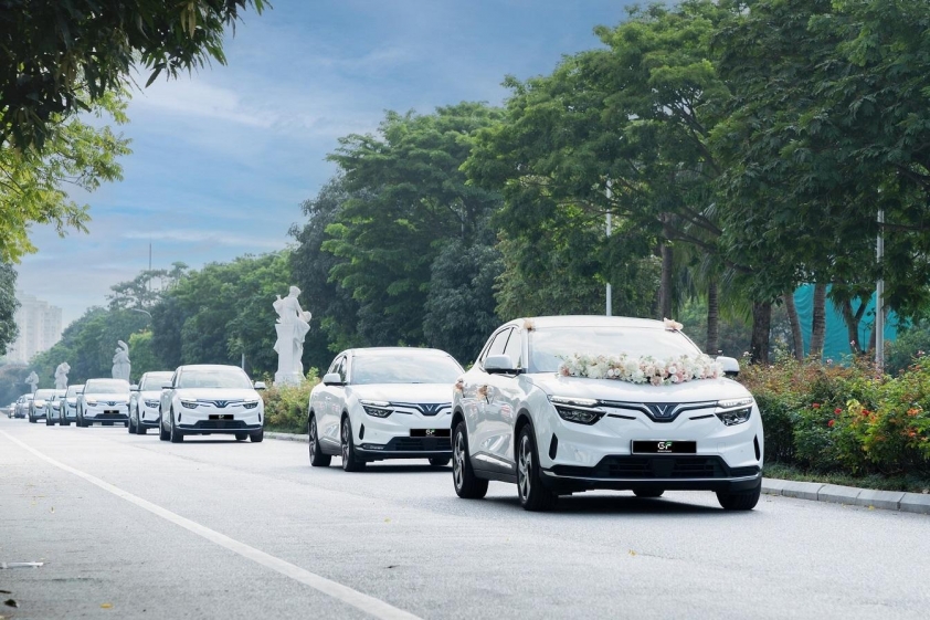 Green Future ra mắt dịch vụ xe cưới điện VinFast: Sang trọng, bền vững và thân thiện môi trường 642049
