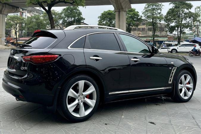 Infiniti QX70 – “Hàng độc” một thời tái xuất: Giá dưới 1 tỷ, mạnh hơn cả SUV phổ thông đời mới 642985
