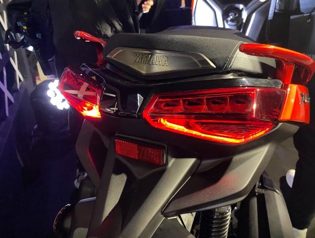 Yamaha XMAX 300 2025 chính thức ra mắt tại Việt Nam: Thêm tiện ích, giá 140 triệu đồng 643182