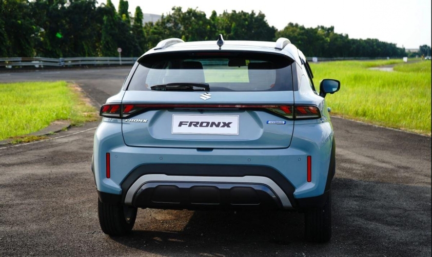 Suzuki Fronx: Tân binh hybrid mang nhiều kỳ vọng, liệu có đủ sức khuấy đảo phân khúc SUV cỡ A? 644500