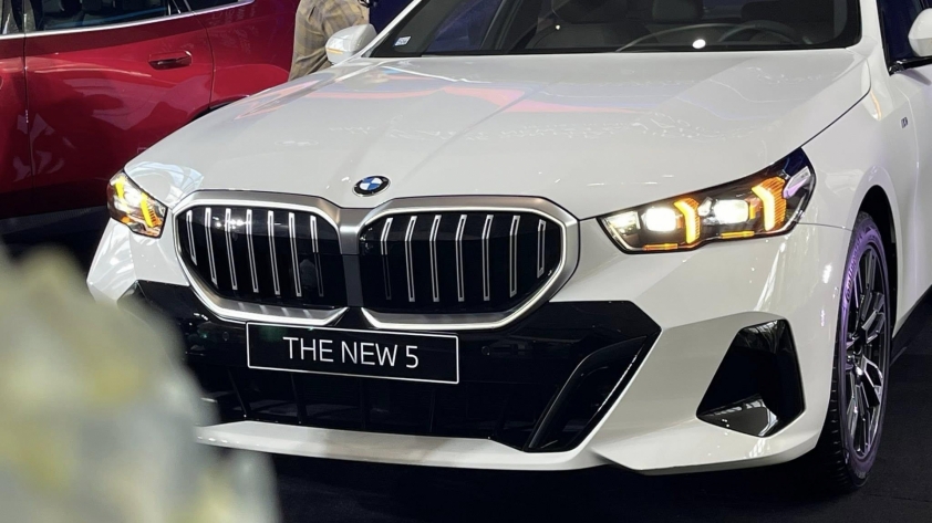 BMW 5 Series 2025: Cú “nổ lớn” mở màn cuộc đua sedan hạng sang tại Việt Nam 645723
