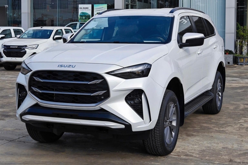 Isuzu mu-X 2025 có đến 5 phiên bản: Phiên bản nào đáng mua nhất 646081